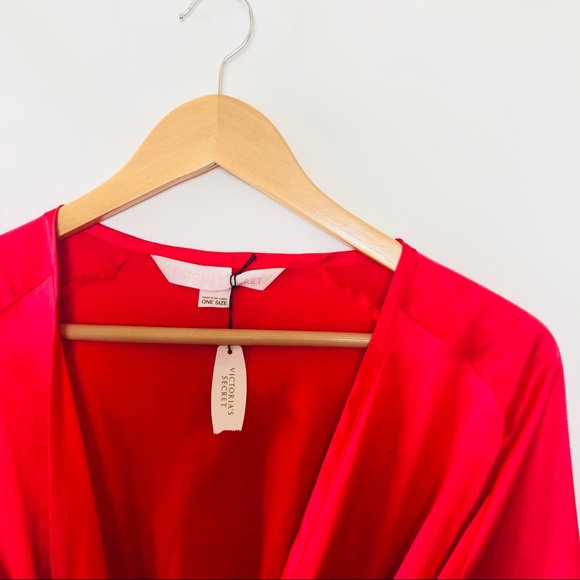 victoria secret pink robe - Picture 4 of 5